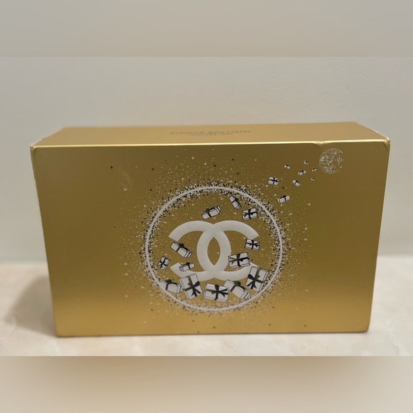 NWT: CHANEL Always Brilliant Gift Boxed Lipgloss Set with deluxe tweed bag - Picture 4 of 12